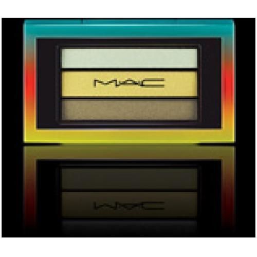 MAC Veluxe Pearfusion Shadow - Green Clean product image