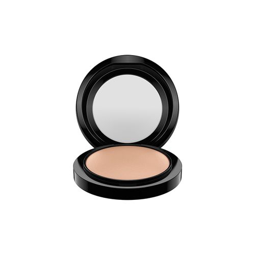 MAC Mineralize Skinfinish - Medium Dark product image