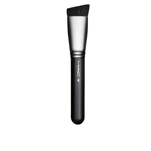MAC 196 Slanted Flat Top Foundation product image
