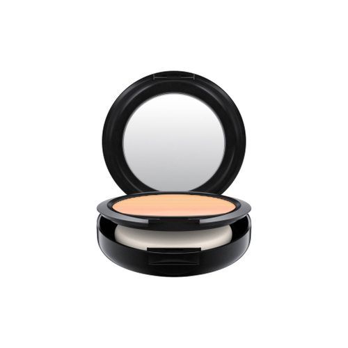 MAC Studio Waterweight Pressed Powder - Medium product image