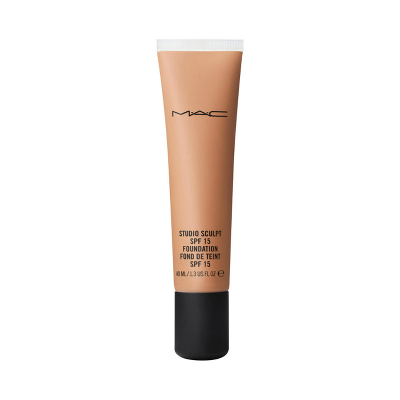 MAC Studio Sculpt SPF15 Foundation - NW40 product image