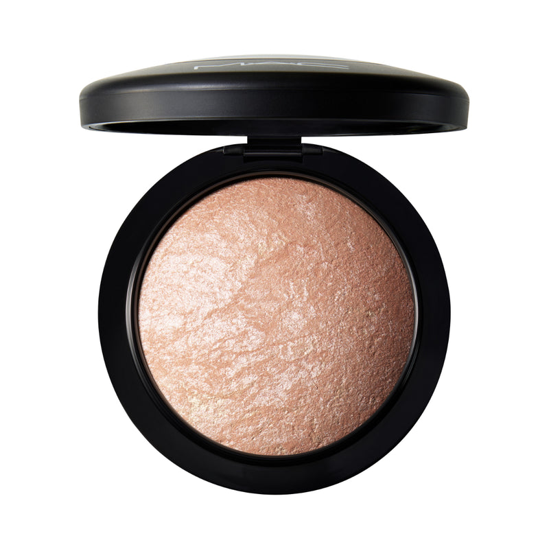 MAC Mineralize Skinfinish 10g - Soft and Gentle product image