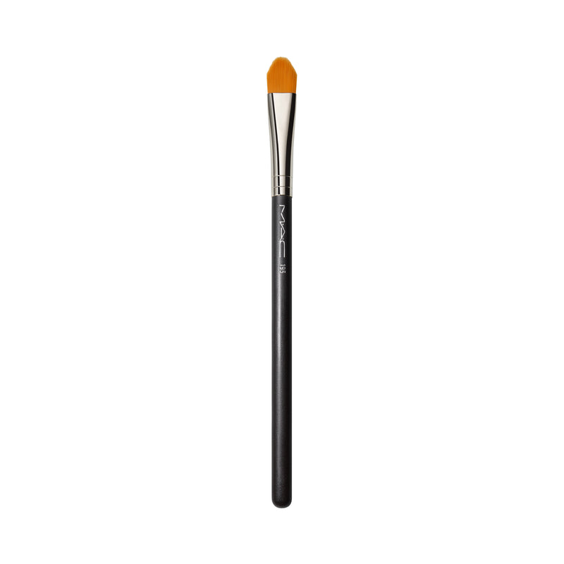 MAC 195 Synthetic Concealer Brush 17cm product image