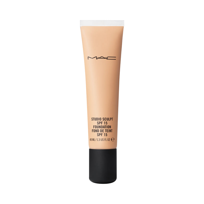 MAC Studio Sculpt SPF 15 Foundation NC25 40ml product image