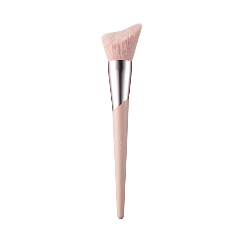 Fenty Beauty Cheek-Hugging Bronzer Brush 190 product image